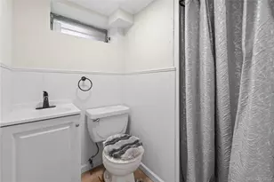 112-36 180th St, Jamaica, NY 11433 - Photo 19