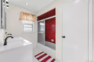 112-36 180th St, Jamaica, NY 11433 - Photo 31