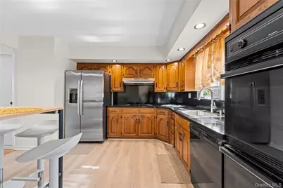 112-36 180th Street, Jamaica, NY 11433 - Photo 17