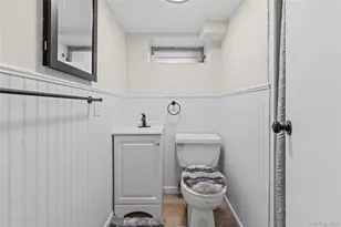 112-36 180th St, Jamaica, NY 11433 - Photo 19