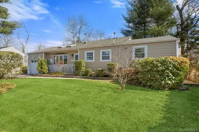 34 Foxwood Drive E, Huntington Station, NY 11746 - Photo 1