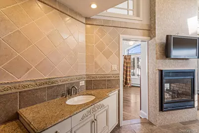 12 Davison Avenue, East Rockaway, NY 11518 - Photo 17