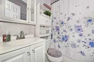 50 S Evergreen Dr, Selden, NY 11784 - Photo 15