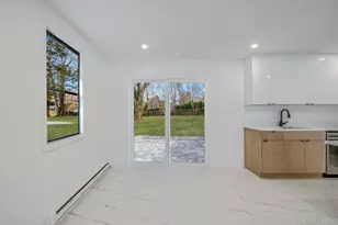 28 Nadel Dr, Riverhead, NY 11901 - Photo 9