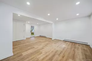 28 Nadel Dr, Riverhead, NY 11901 - Photo 21