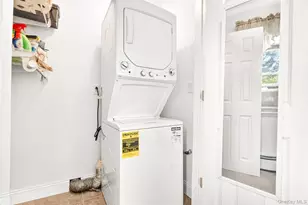 225 N Middletown Rd, Pearl River, NY 10965 - Photo 27