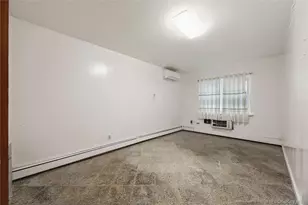 867 Kinsella St, Bronx, NY 10462 - Photo 11