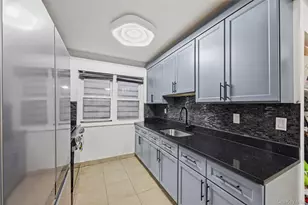 867 Kinsella St, Bronx, NY 10462 - Photo 23