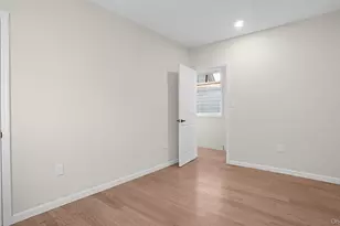 4518 Richardson Ave, Bronx, NY 10470 - Photo 13