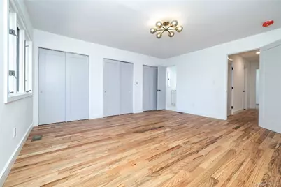 217 Hempstead Avenue, Malverne, NY 11565 - Photo 21