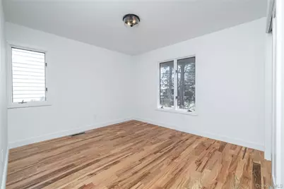 217 Hempstead Avenue, Malverne, NY 11565 - Photo 23