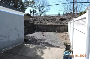 61-40 Austin St, Rego Park, NY 11374 - Photo 15