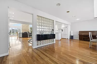 3454 Woodward Street, Oceanside, NY 11572 - Photo 5