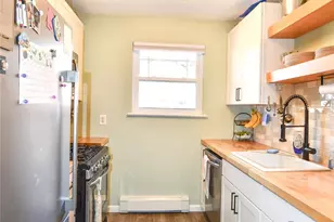 5 Fair Harbor Dr, Patchogue, NY 11772 - Photo 7