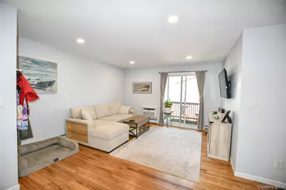 5 Fairharbor Drive #5, Patchogue, NY 11772 - Photo 3