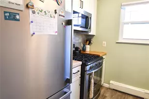 5 Fair Harbor Dr, Patchogue, NY 11772 - Photo 9