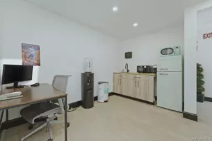 1895 Park St, Atlantic Beach, NY 11509 - Photo 23