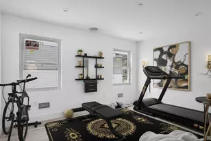 342 E 234th St, Bronx, NY 10470 - Photo 7