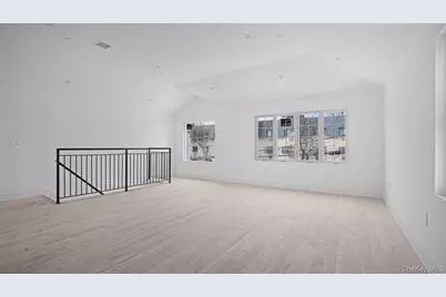 342 E 234th Street, Bronx, NY 10470 - Photo 13