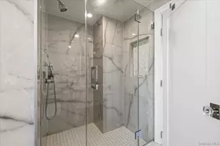 230 Ocean Ave, Lawrence, NY 11559 - Photo 23