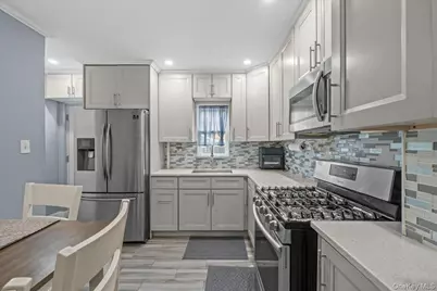 122-18 115th Avenue, Ozone Park, NY 11420 - Photo 5