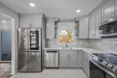 125 Lower Sheep Pasture Road, East Setauket, NY 11733 - Photo 3