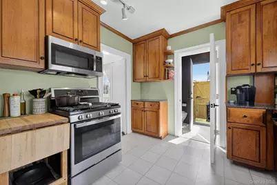 4 Spaulding Place, Ossining, NY 10562 - Photo 17