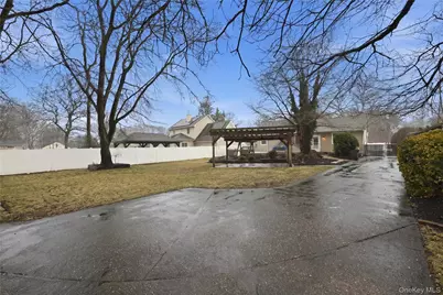 112 Noel Drive, Centereach, NY 11720 - Photo 27