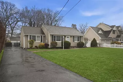 112 Noel Drive, Centereach, NY 11720 - Photo 29