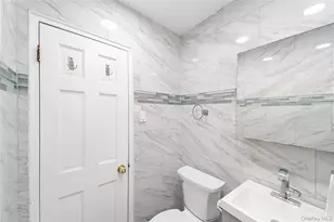 211-01 75th Ave, Oakland Gardens, NY 11364 - Photo 17