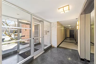 211-01 75th Avenue #4O, Oakland Gardens, NY 11364 - Photo 3