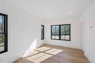 14 Bay Ave, East Quogue, NY 11942 - Photo 17