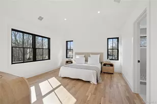 14 Bay Ave, East Quogue, NY 11942 - Photo 15