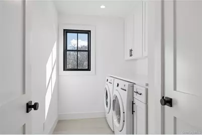 14 Bay Avenue, East Quogue, NY 11942 - Photo 19