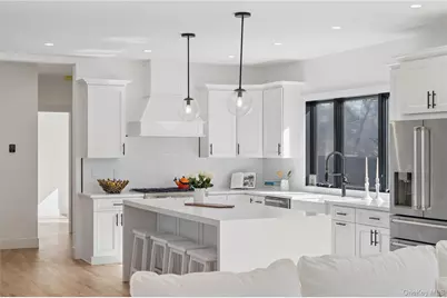 14 Bay Avenue, East Quogue, NY 11942 - Photo 7