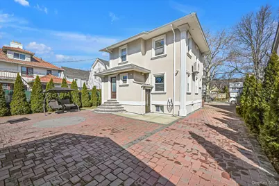 8516 Abingdon Road, Kew Gardens, NY 11415 - Photo 21