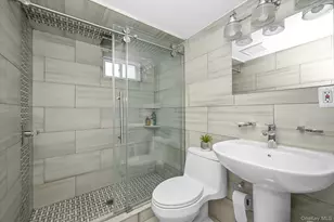 85-16 Abingdon Rd, Kew Gardens, NY 11415 - Photo 19