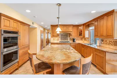 9 Artisan Avenue, Huntington, NY 11743 - Photo 27
