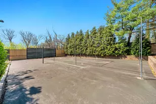 9 Artisan Ave, Huntington, NY 11743 - Photo 15