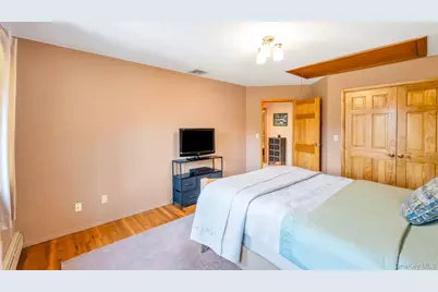 9 Artisan Avenue, Huntington, NY 11743 - Photo 41