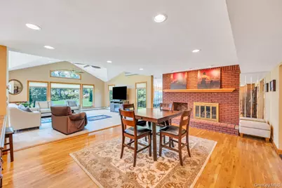 9 Artisan Avenue, Huntington, NY 11743 - Photo 19