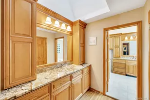 9 Artisan Ave, Huntington, NY 11743 - Photo 37