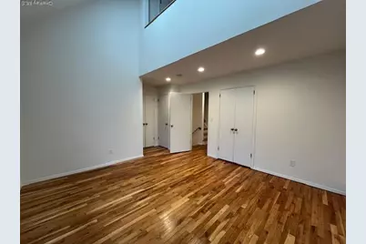 42 Sintsink Drive E #4, Port Washington, NY 11050 - Photo 11