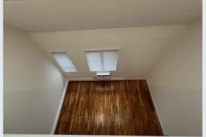 42 Sintsink Drive E #4, Port Washington, NY 11050 - Photo 17