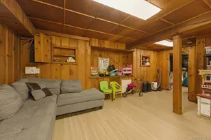 373 Northfield Rd, Woodmere, NY 11598 - Photo 19