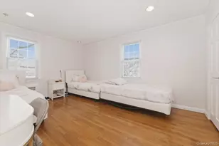 373 Northfield Rd, Woodmere, NY 11598 - Photo 15