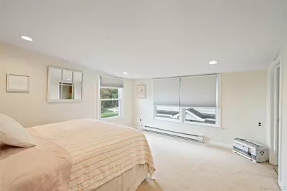 31 W Fairview Avenue, Jamesport, NY 11901 - Photo 21