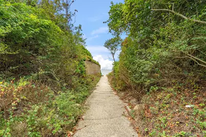 31 W Fairview Avenue, Jamesport, NY 11901 - Photo 27