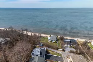 31 W Fairview Ave, Jamesport, NY 11901 - Photo 3