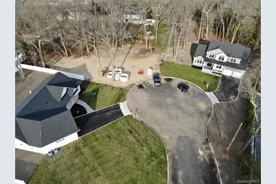 4 Lotto Court, Lake Grove, NY 11755 - Photo 45